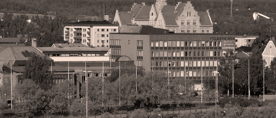 Svartvit bild med vy över en del av Falun centrum.